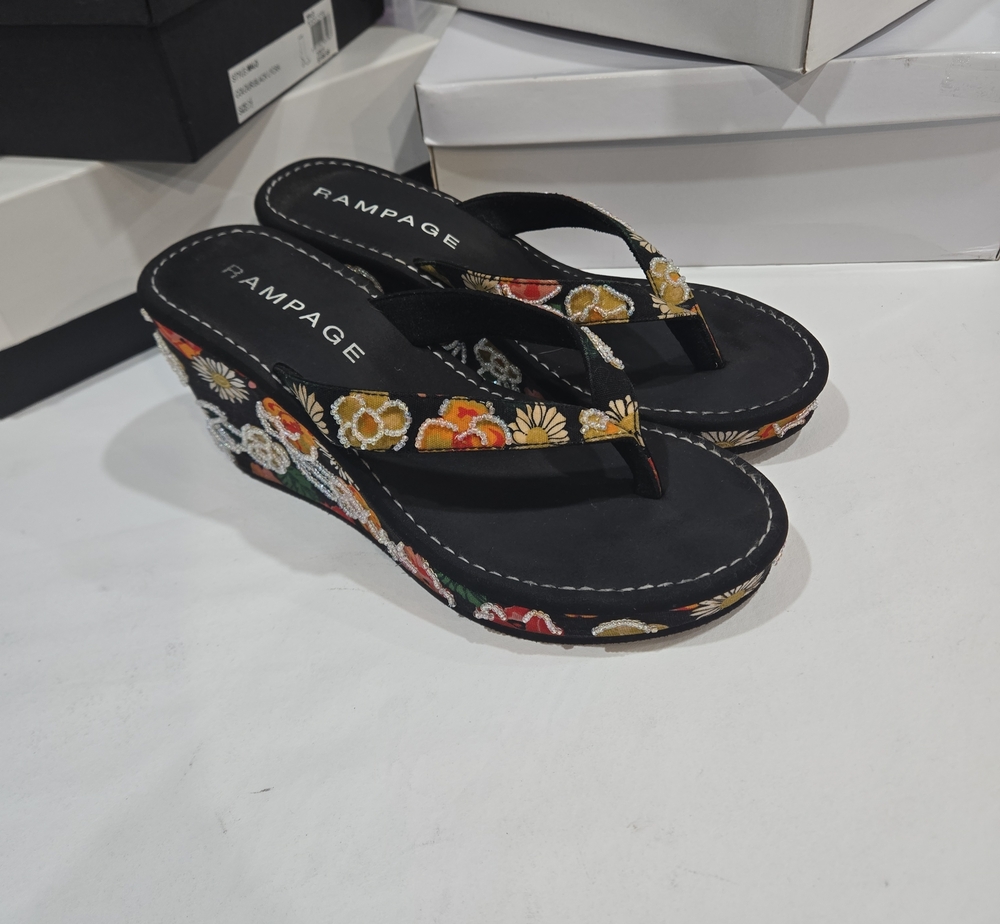 Y2k Vintage 90's Rampage Black Floral Embroidered W/beads Wedge Flip Flops